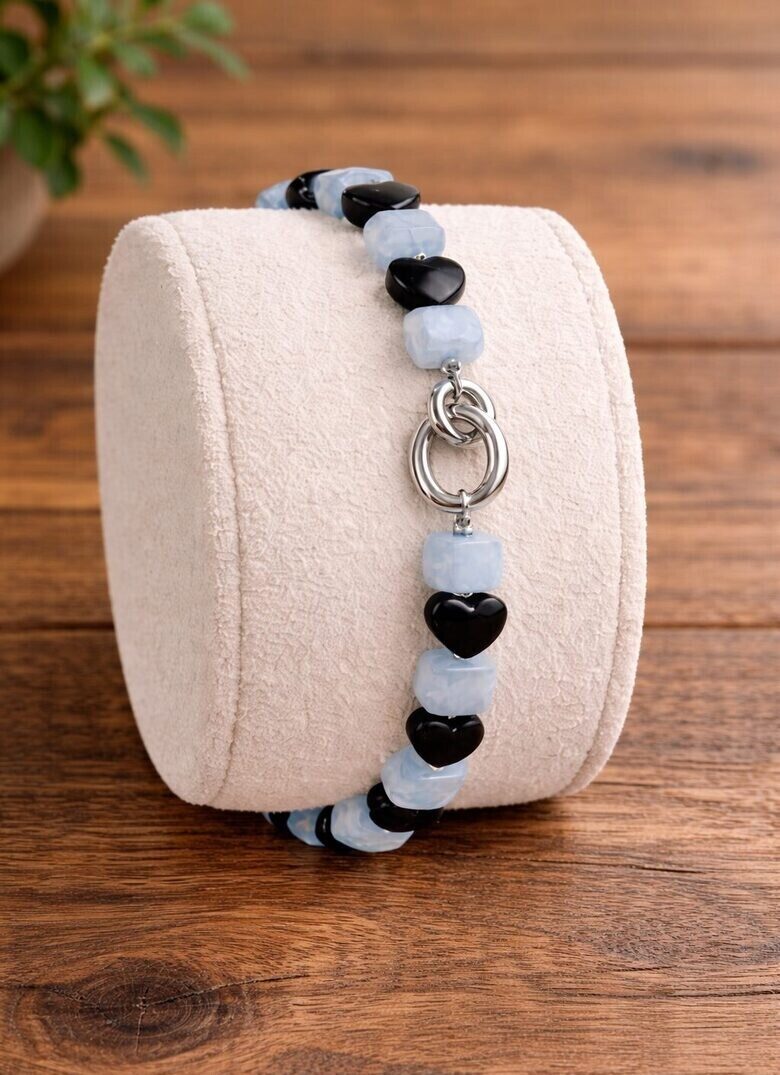 Dabīgo pērļu rokassprādze "Mākonītis"